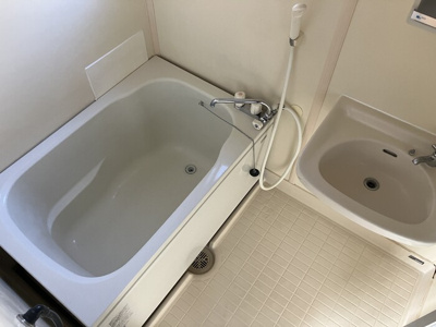 【浴室】 | パステルメゾン | 落ち着いた空間のお風呂です