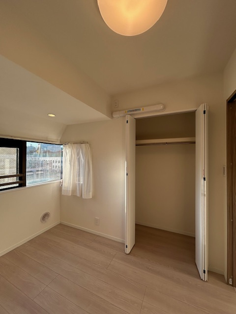 タウンシップ文京根津の洋室