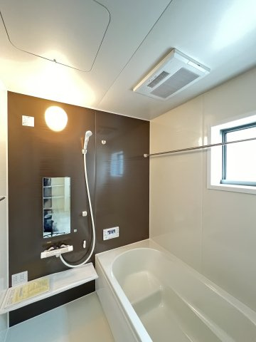 桜井市大豆越７期全5棟の浴室|お風呂で日々の疲れを落としましょう