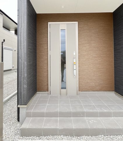 桜井市大豆越７期全5棟の玄関|ゆったりとした玄関です