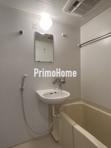 メインステージ日本橋馬喰町駅前の浴室