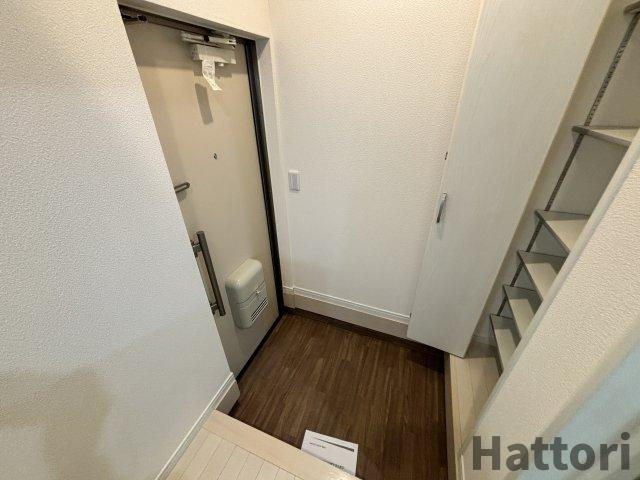 T’sTERRACE Ishibashi WESTの玄関