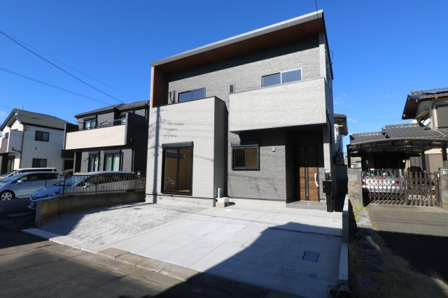 【外観】 | 川越市諏訪町　新築一戸建住宅　全1棟　(ふじみ野店) | 駐車2台可能です！来客に大変うれしいですね