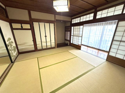 【和室】 | 東沖野借家 | 柔らかい畳が心地よい和室