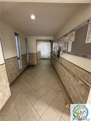 ウエステージ明石六番館のエントランス