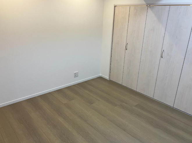 トーア浅草マンションの洋室