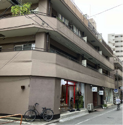 トーア浅草マンションの外観