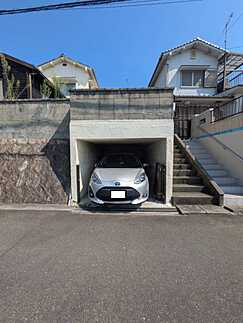 安芸郡坂町横浜東２丁目の前面道路含む現地写真