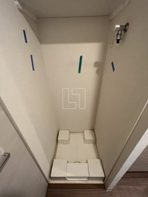 【玄関】 | プレサンス谷町七丁目 | プレサンス谷町七丁目　室内洗濯パン