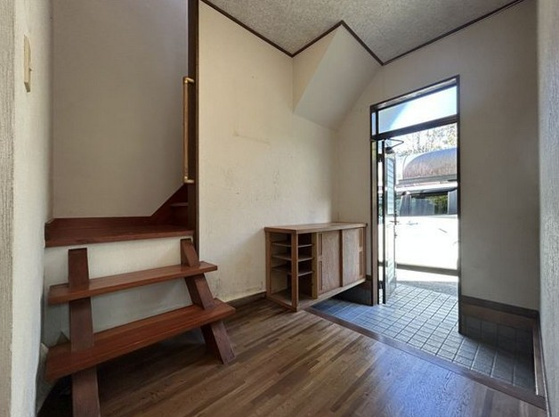 【玄関】 | 伊東市富戸　戸建