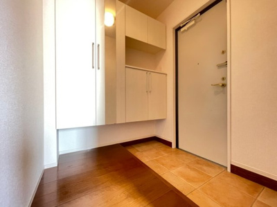 【玄関】 | 豊中市桜の町３丁目テラスハウス