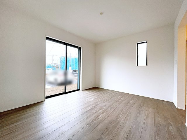 新築建売・新築戸建て　羽生市加羽ヶ崎　GRAFARE　全2棟の洋室