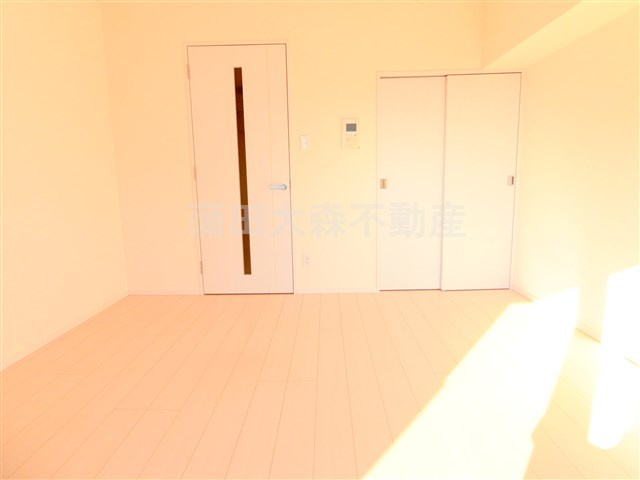 メインステージ西蒲田Ⅱの居間・リビング