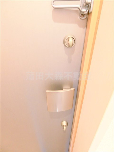 メインステージ西蒲田Ⅱの玄関