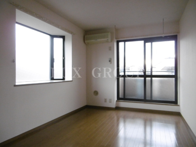 【居間・リビング】 | シルクトゥリーＢ