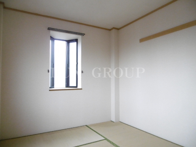 【寝室】 | シルクトゥリーＢ