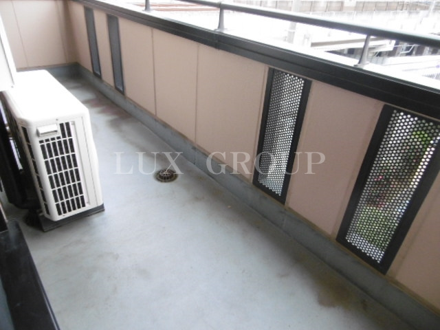 【バルコニー】 | シルクトゥリーＢ