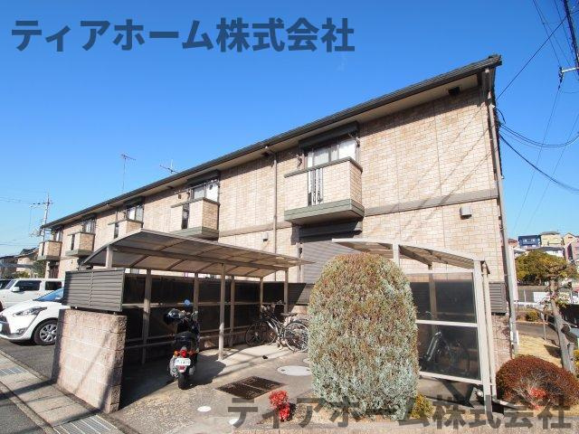 香芝市逢坂８丁目のハイツ