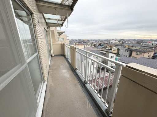 【バルコニー】
