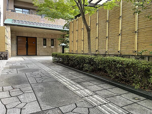 【エントランス】 | S52142-ｺｽﾓ吉田近衛通