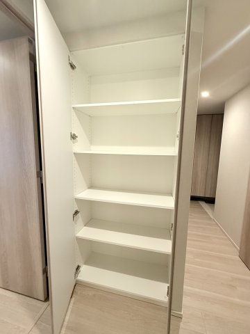 アイコニックタワー新潟ステーション　3Fの収納