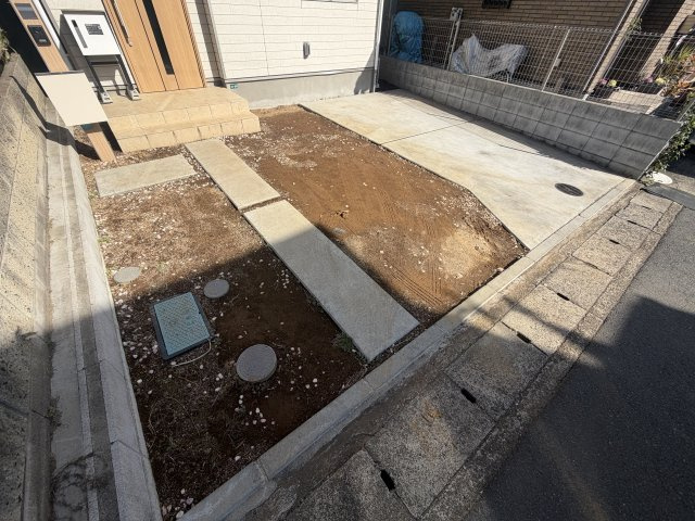 Kolet岩槻加倉の駐車場