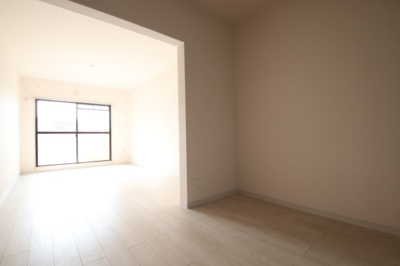 【居間・リビング】 | ヴィラ仲谷向陽台