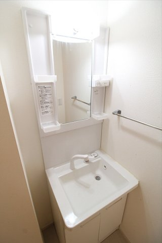 【洗面所】