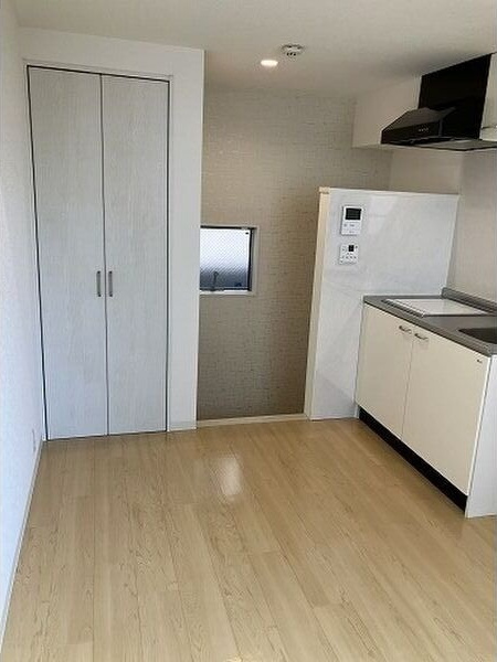 LUMINA港栄の居間・リビング