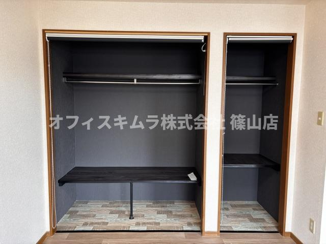 カンパーニュ黒岡A棟の収納