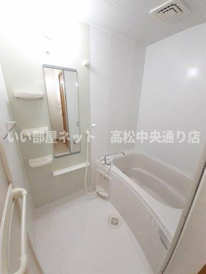 【浴室】 | ポム・ド・テールＢ