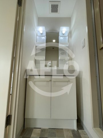 メロディハイム東帝塚山の独立洗面台|メロディハイム東帝塚山　独立洗面台