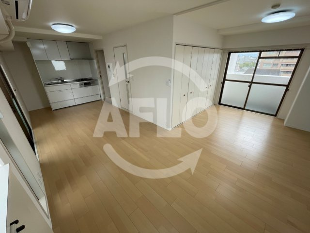 メロディハイム東帝塚山の居間・リビング|メロディハイム東帝塚山　リビング