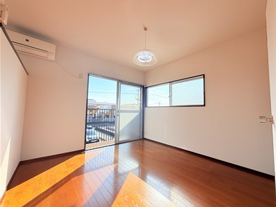 中広川戸建の洋室