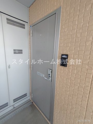 グランパティオＢの玄関