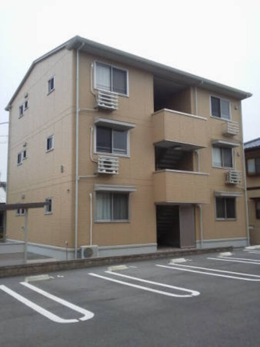 グランパティオＢの外観