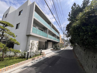 海まで4分！アージョ逗子　2階　リバービューの画像