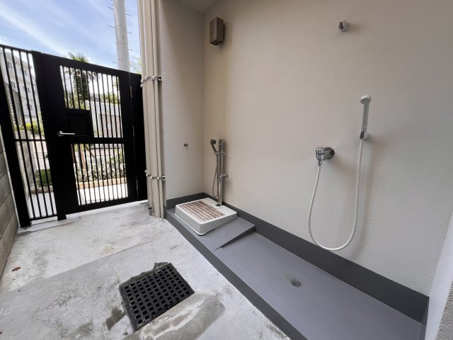 海まで4分！アージョ逗子　2階　リバービューのその他|人用・犬用シャワー