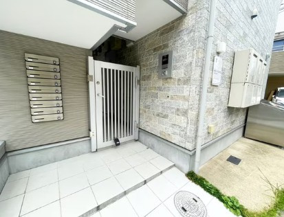 メゾン・ド・ソレイユのエントランス