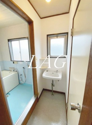 【洗面所】 | 小山フラット | 洗面台です。