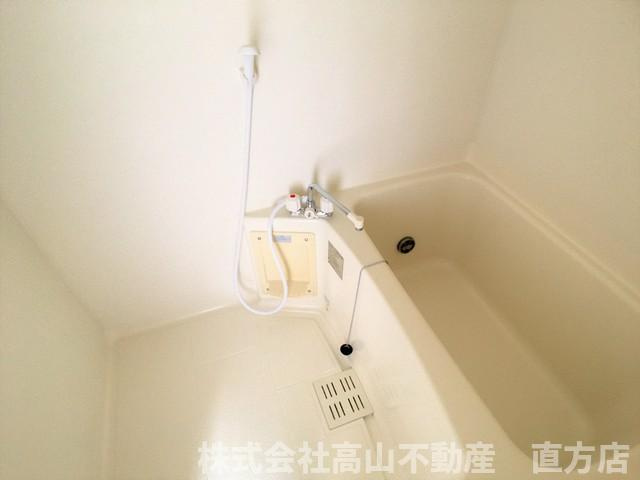 クラッセ感田の浴室