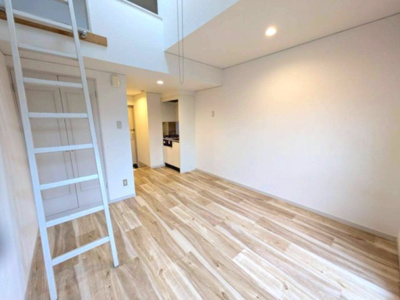 【居間・リビング】 | ヴィラ国立