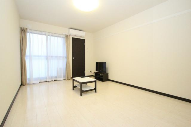 北九州市八幡西区則松６丁目のアパートの寝室|洋室