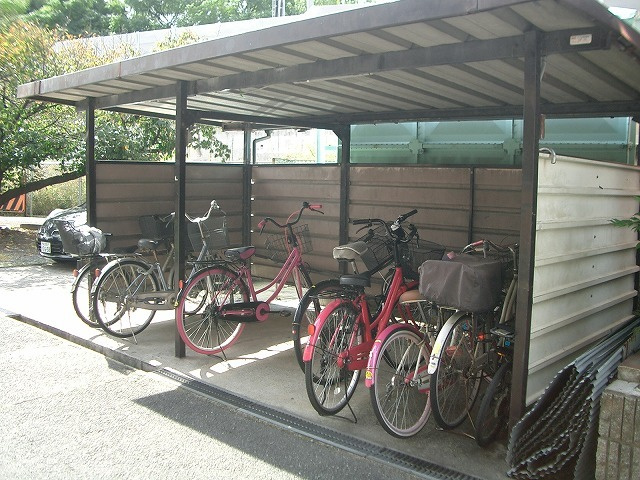 【その他共用部分】 | 駐輪場です