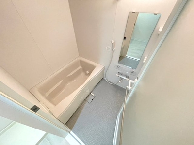 【浴室】 | CRYSTAL SUITA TAKAHAMA