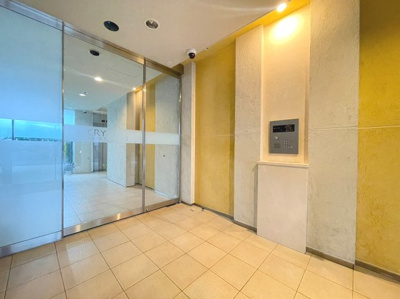 【ロビー】 | CRYSTAL SUITA TAKAHAMA