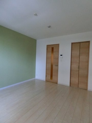 【洋室】 | フィアスコート羽衣