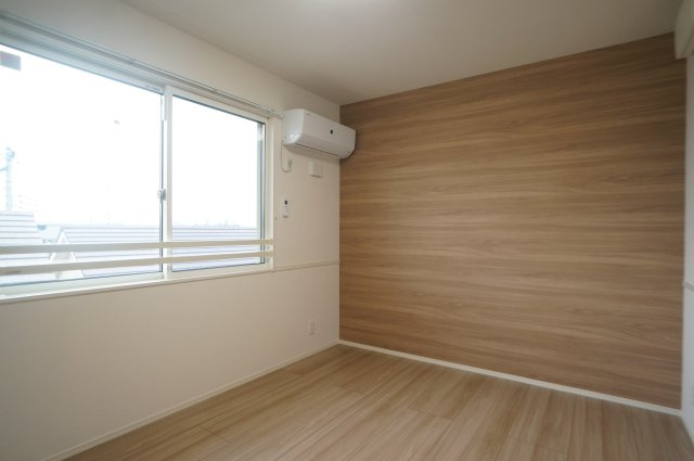 ビギーウエストの洋室