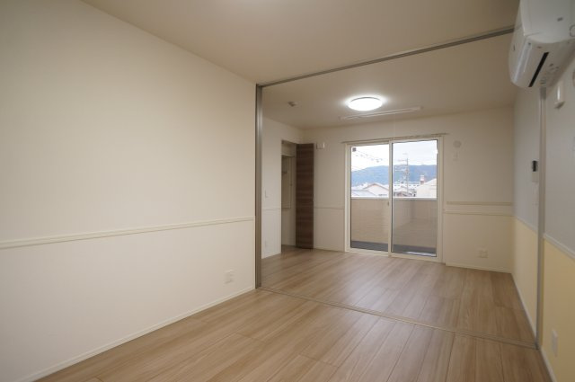 ビギーウエストの居間・リビング