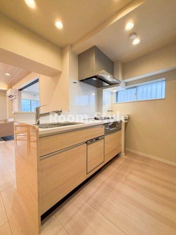 パシフィック自由が丘マンションのキッチン|空室のためご都合に合わせてご内覧できます
お問合せはお電話でもお受付しております。
03-6450-5211